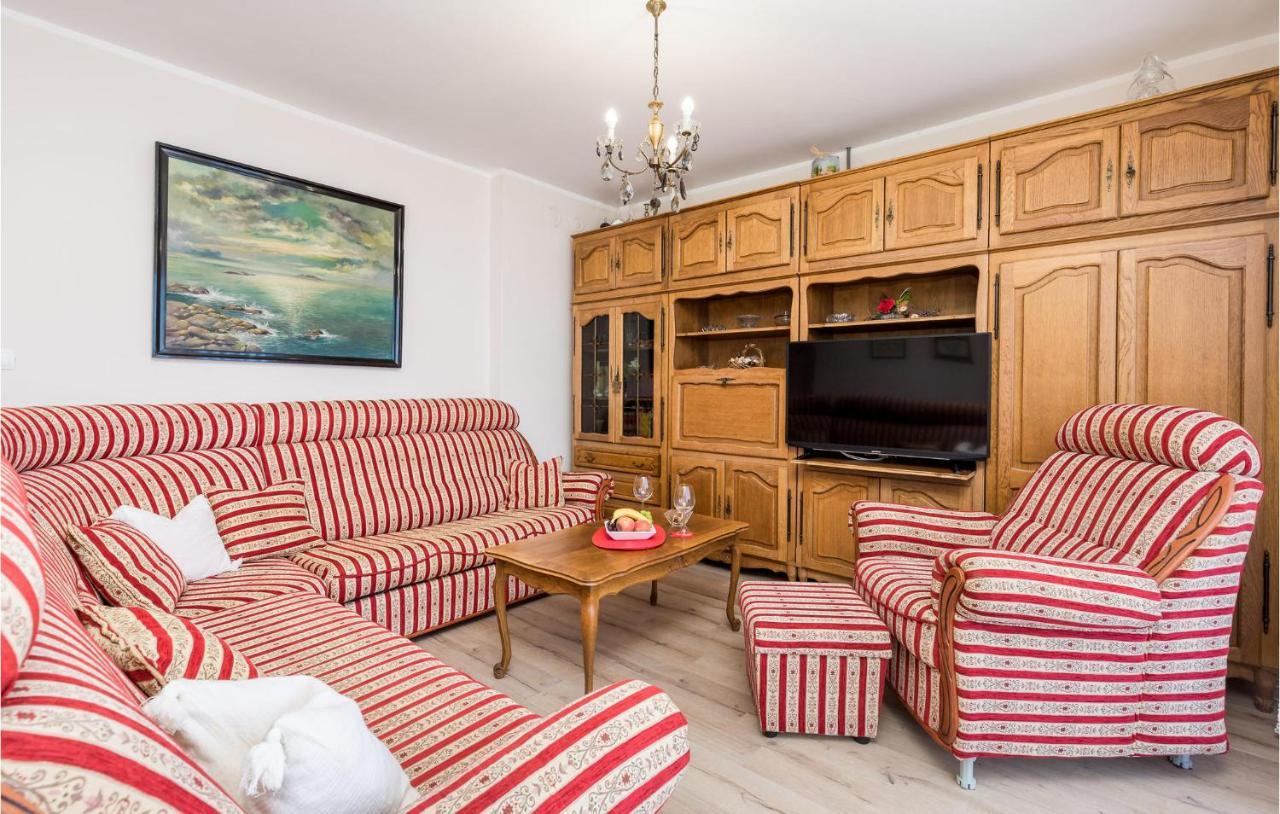 4 Bedroom Nice Apartment In Opatija Exterior photo