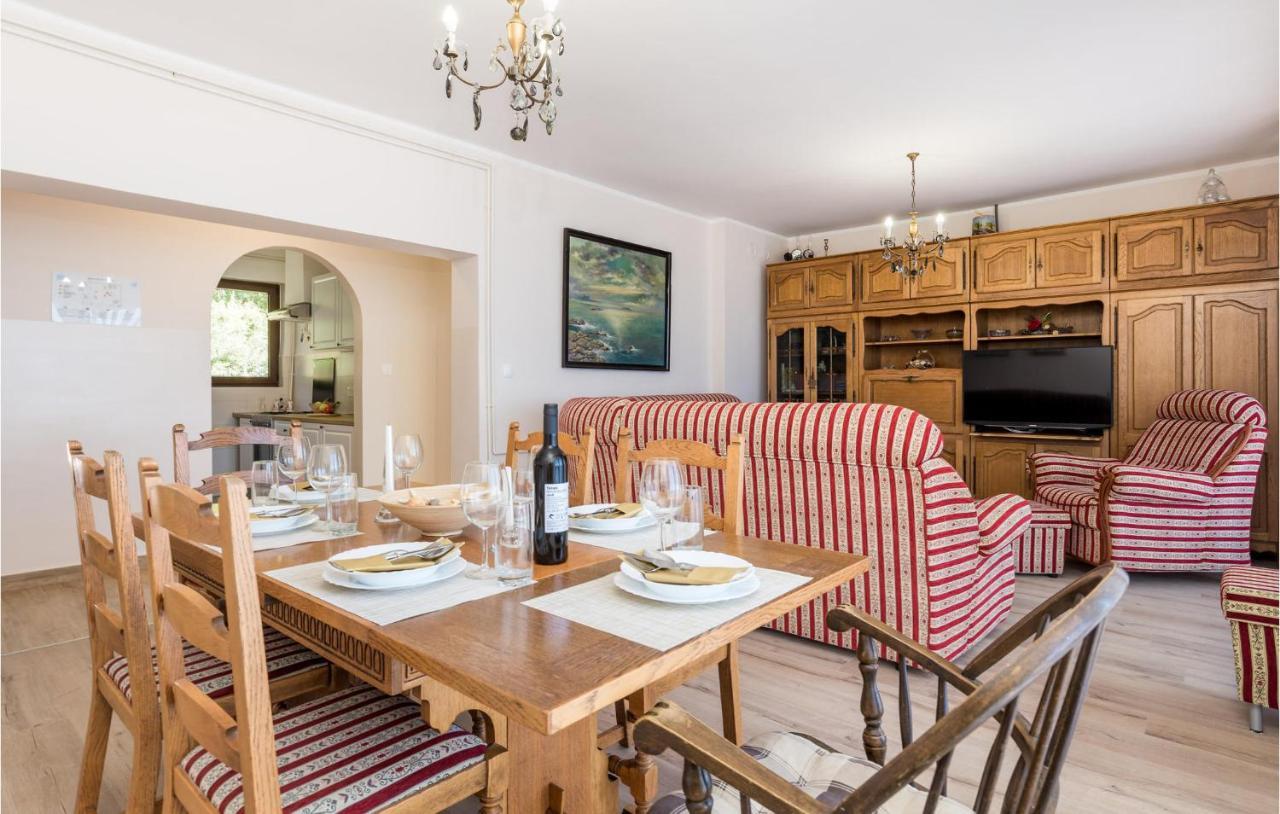 4 Bedroom Nice Apartment In Opatija Exterior photo